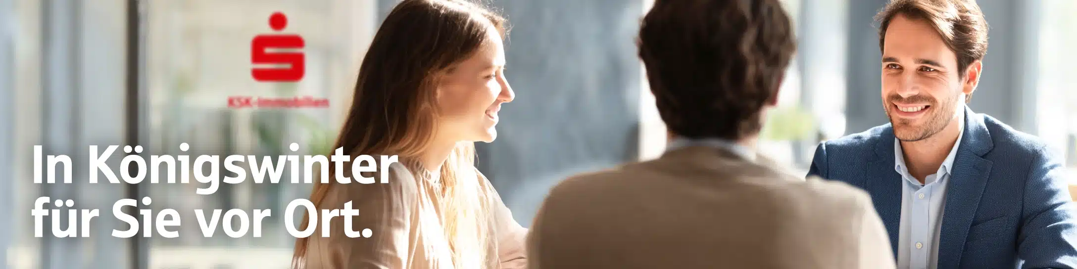 Immobilienberater der KSK-Immobilie im Ladenlokal für Sie vor Ort.