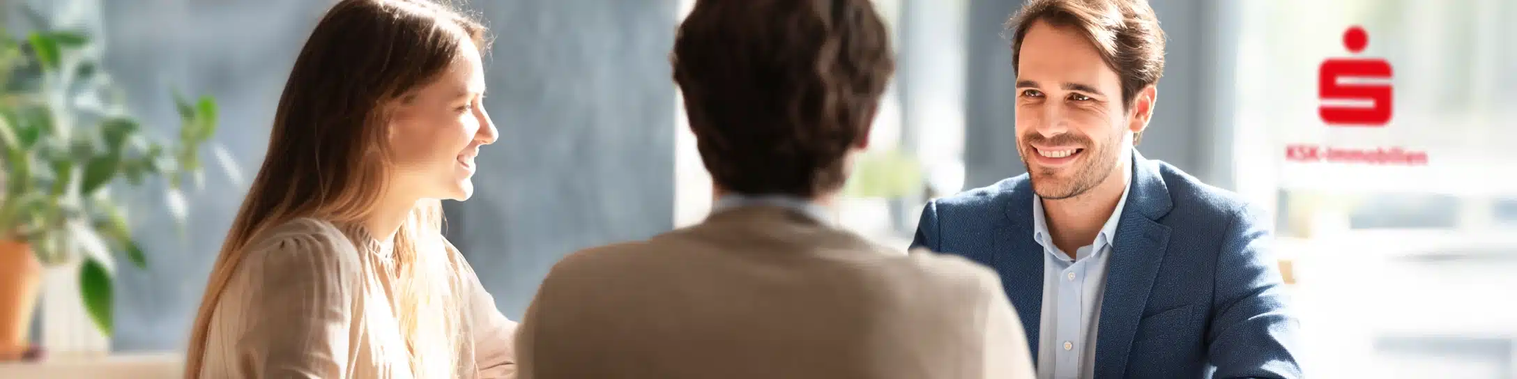 Ihr Immobilienberater vor Ort im Ladenlokal der KSK-Immobilien