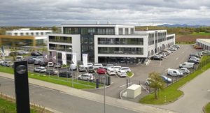 Außenansicht Business-Center in Bornheim