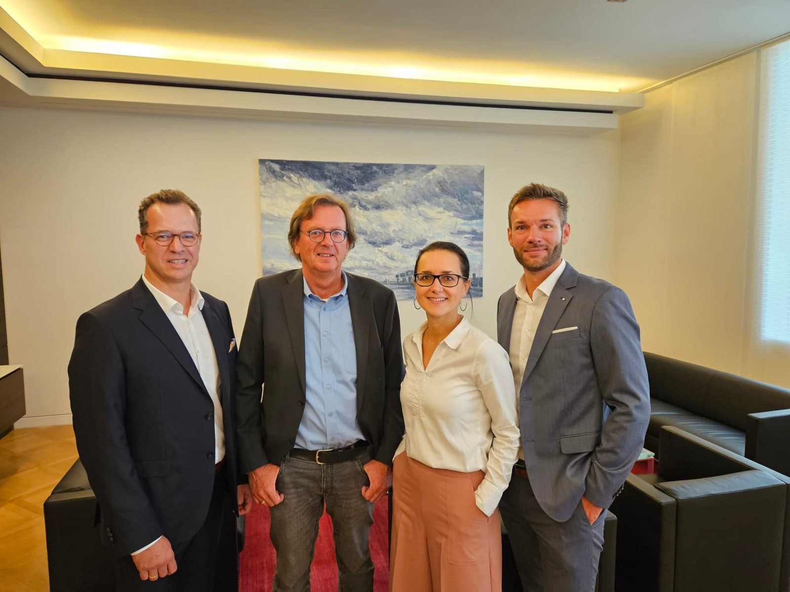 Gruppenbild neuer Geschäftsführer der KSK-Immobilien